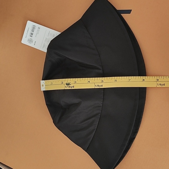 New Athleta Water Resistant Bucket Hat S/M - Picture 14 of 14
